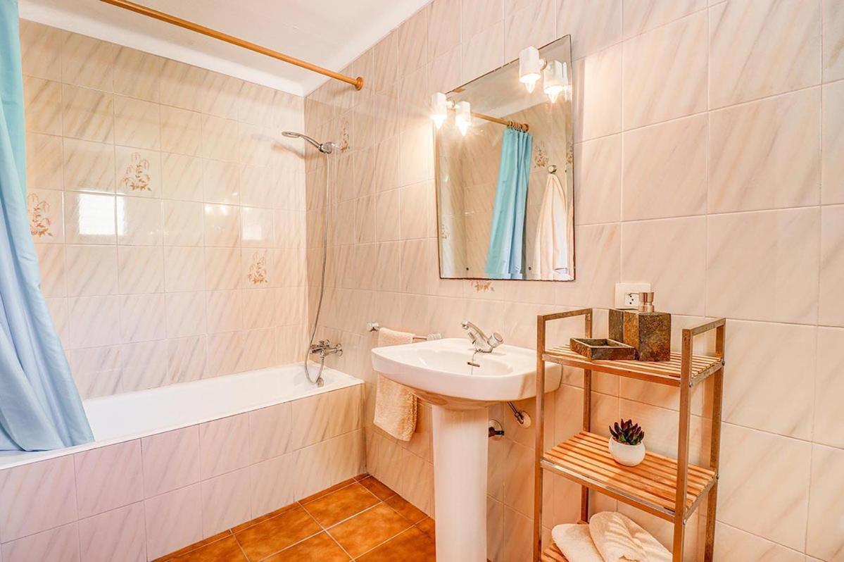 Charming With A Fabulous Garden In By Renthousing Pollença