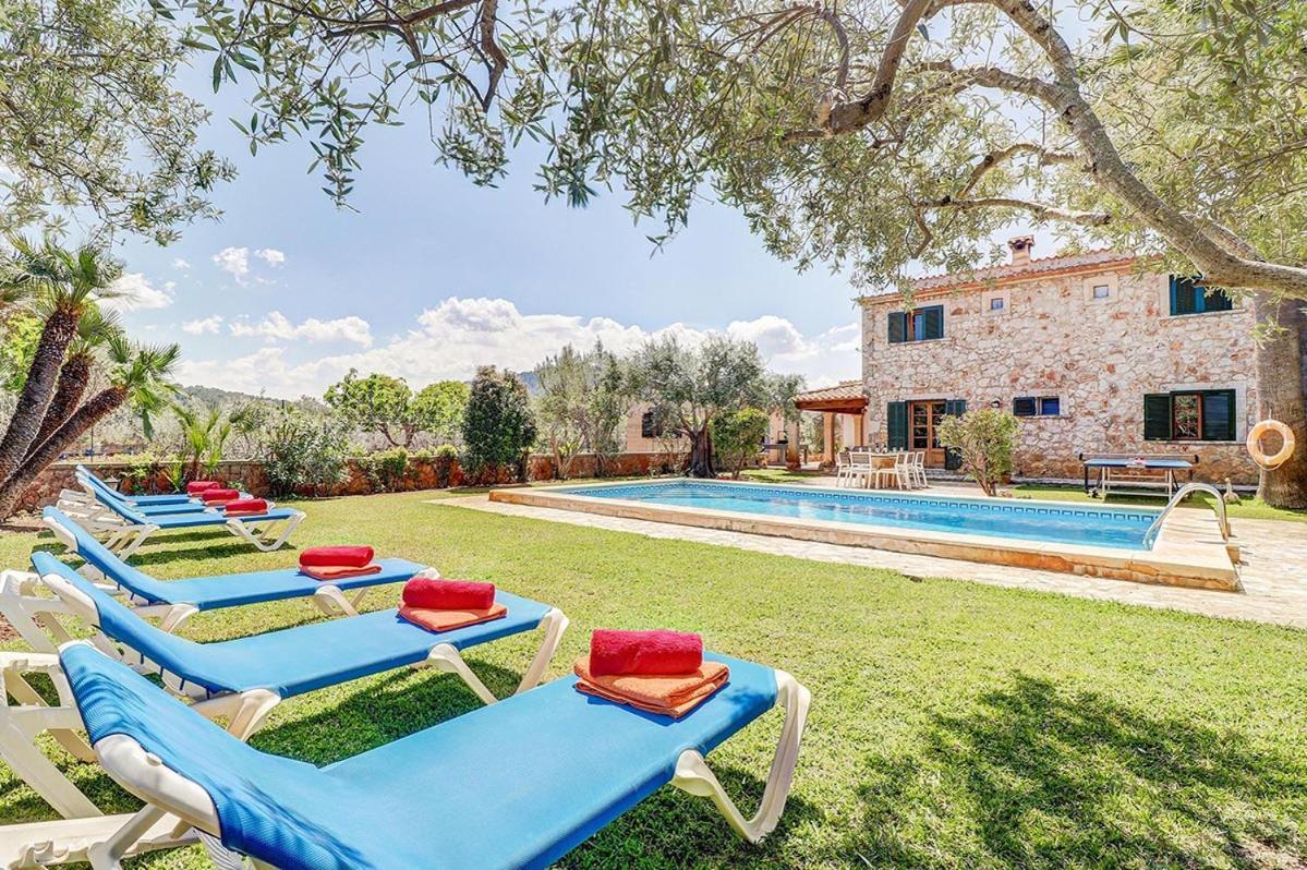 Ferienhaus Charming With A Fabulous Garden In By Renthousing