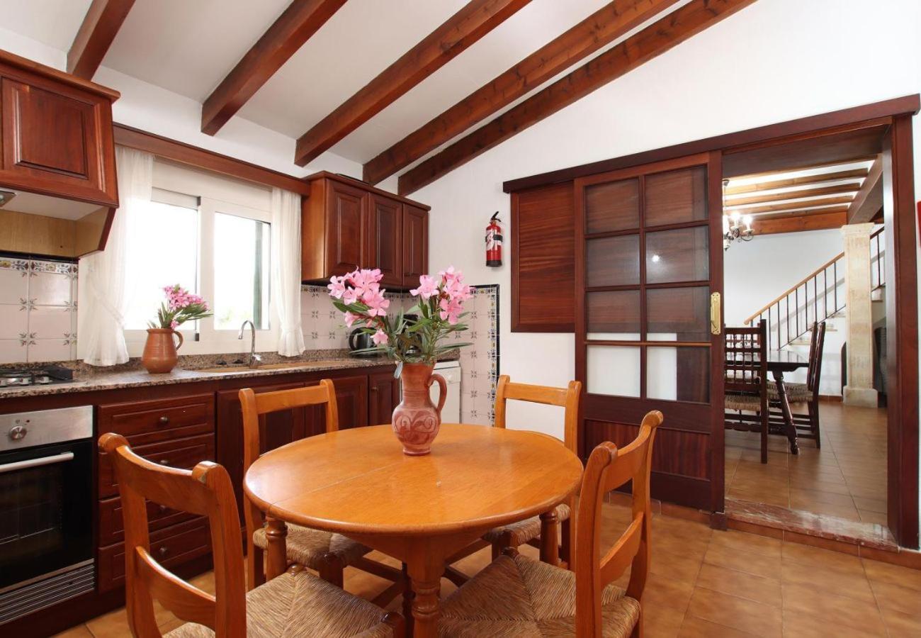 Ferienhaus Charming With A Fabulous Garden In By Renthousing