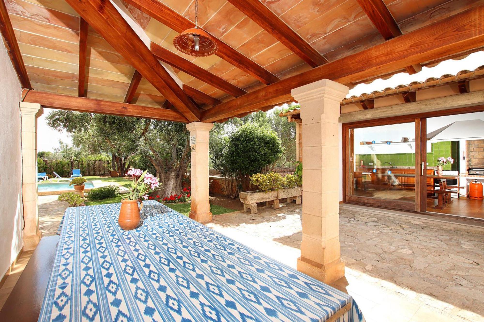 Charming With A Fabulous Garden In By Renthousing Ferienhaus Pollença